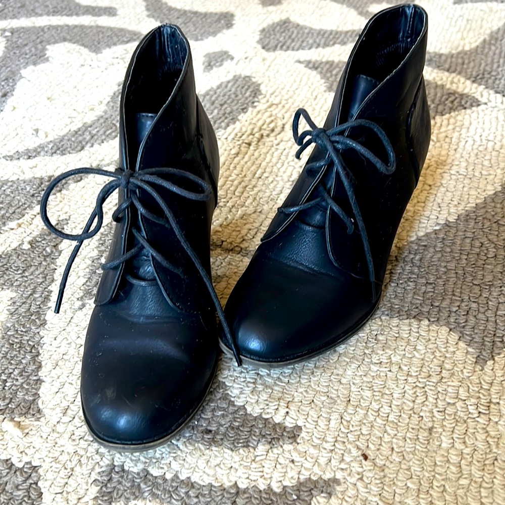 Sugar Black Lace-up booties